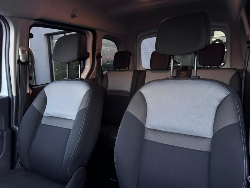 RENAULT KANGOO II 1.2 TCE 115cv LIMITED / 1 ERE MAIN / PHASE 3 