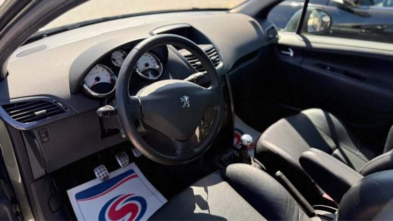 PEUGEOT 207  1.6 16V VTI 120 CV FELINE  2007