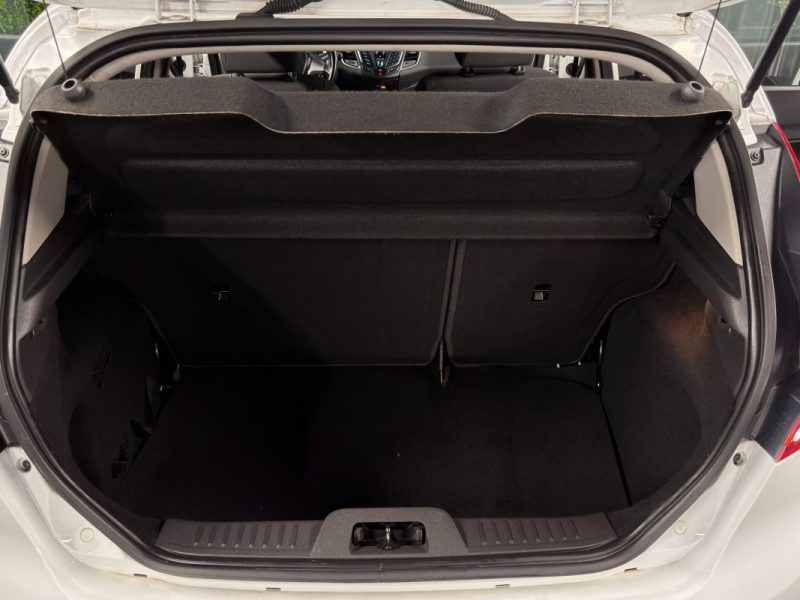 FORD FIESTA 5 V PHASE 2 II 1.25 60 Cv 5 PORTES - GARANTIE 1 AN