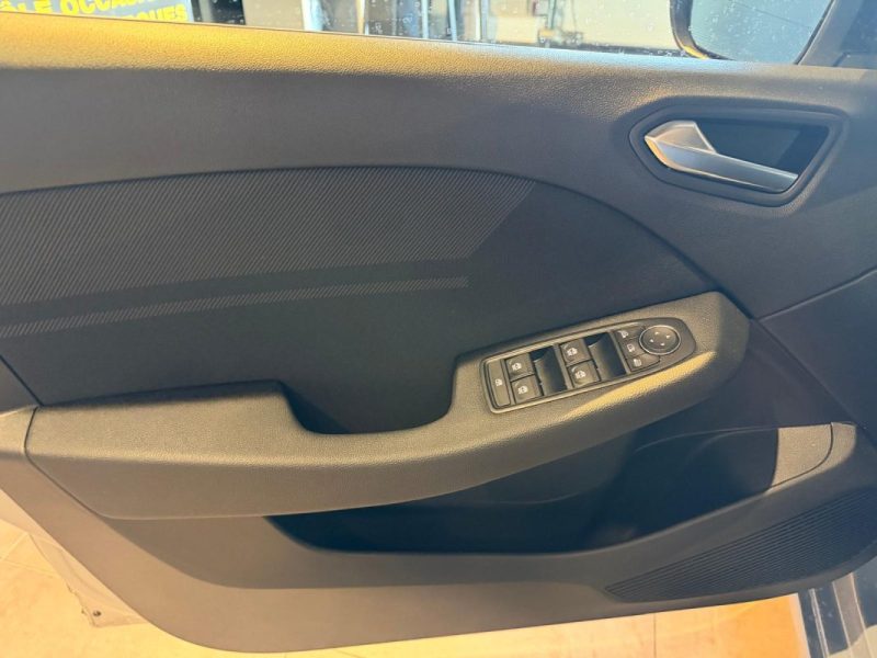 RENAULT CLIO E-TECH 145 ESPRIT ALPINE BOSE / PACK HIVER 