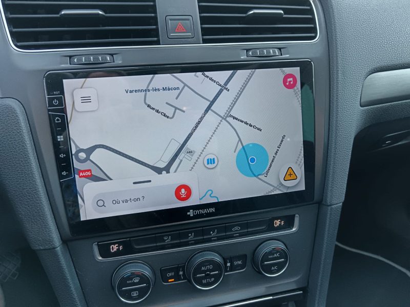 VOLKSWAGEN GOLF 7 2.0 TDI 150 CV CARAT BVM6 / TOIT OUVRANT / CARPLAY / DISTRI + ENTRETIEN A JOUR