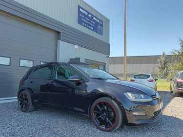 VOLKSWAGEN GOLF 7 2.0 TDI 150 CV CARAT BVM6 / TOIT OUVRANT / CARPLAY / DISTRI + ENTRETIEN A JOUR