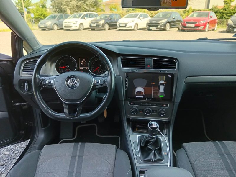 VOLKSWAGEN GOLF 7 2.0 TDI 150 CV CARAT BVM6 / TOIT OUVRANT / CARPLAY / DISTRI + ENTRETIEN A JOUR