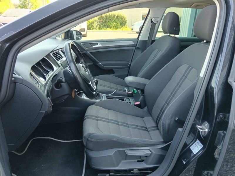VOLKSWAGEN GOLF 7 2.0 TDI 150 CV CARAT BVM6 / TOIT OUVRANT / CARPLAY / DISTRI + ENTRETIEN A JOUR