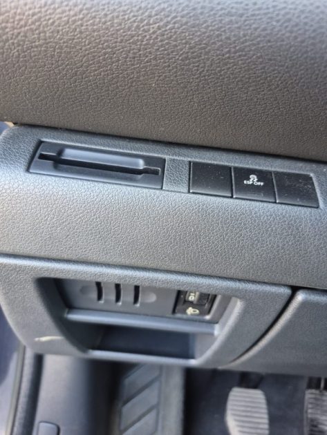 PEUGEOT 3008 1.6 HDI 16V 112 FELINE 2012