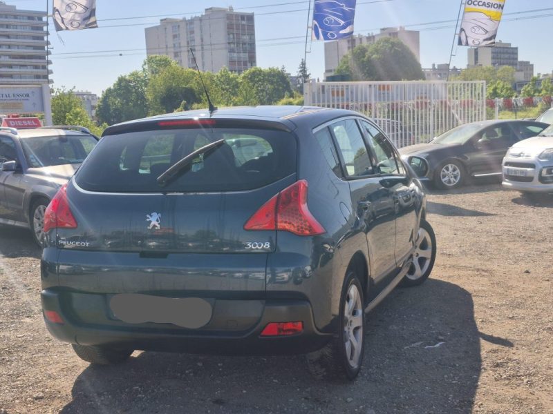 PEUGEOT 3008 1.6 HDI 16V 112 FELINE 2012