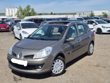 RENAULT Clio III Estate 1.2 i TCE 101 cv