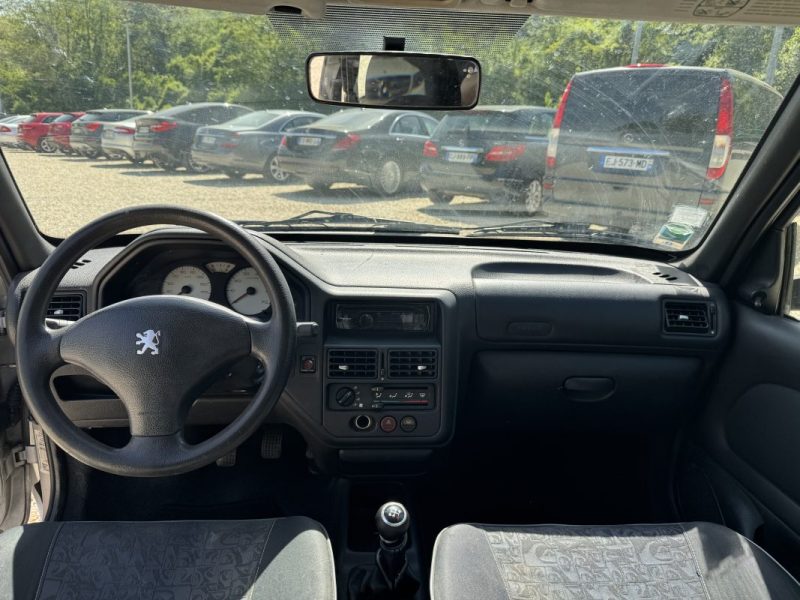 PEUGEOT 106 1.1 QUIKSILVER SPORT 60 CH 2003
