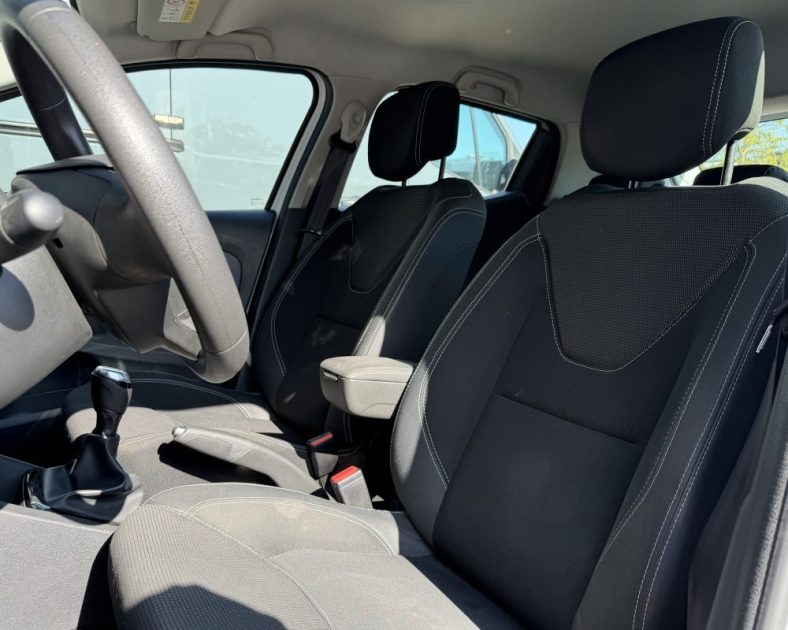 Renault Clio IV 1.5 dCi 75ch Energy Zen - 5 Places – Apple Car Play - Diesel - 2019 – 96 000 km