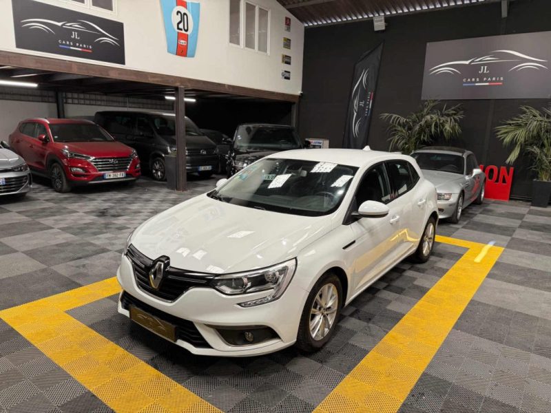 MAGNIFIQUE RENAULT MEGANE IV 1.5 DCI 110CH ( RADAR DE RECUL, ÉCRAN MULTIMÉDIA ) ⭐️⭐️⭐️⭐️⭐️