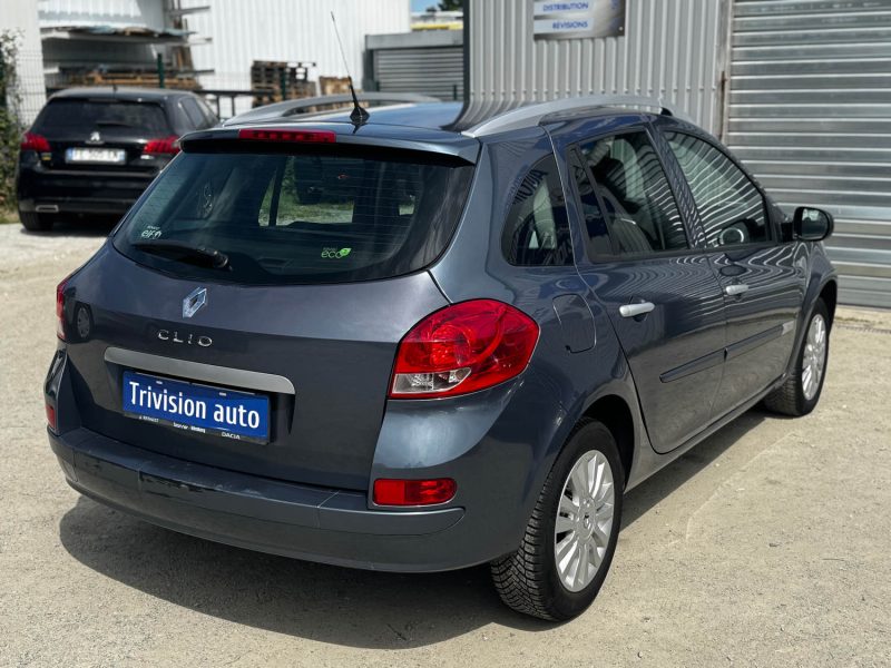 RENAULT CLIO GRANDTOUR 1.2 16V 101CH 2009