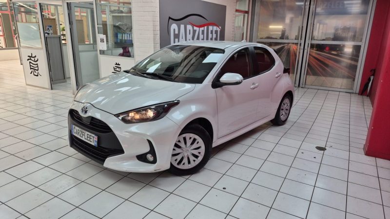 TOYOTA YARIS 4 BERLINE 116cv FRANCE BUSINESS 2022/1 ERE MAIN/TVA RECUPERABLE