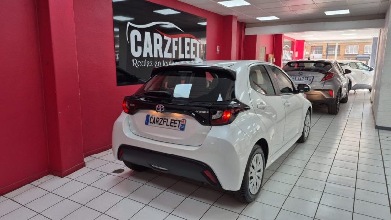 TOYOTA YARIS 4 BERLINE 116cv FRANCE BUSINESS 2022/1 ERE MAIN/TVA RECUPERABLE