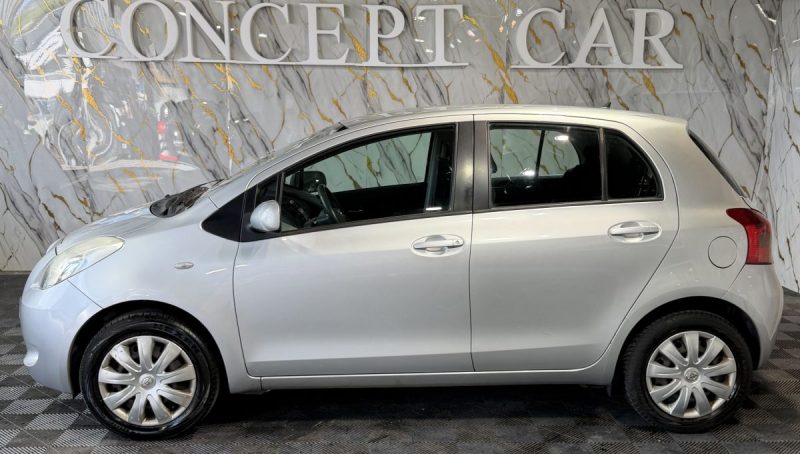 TOYOTA YARIS 1,3 VVT-ISOL 2007 - 79 670Kms - Premier Main - Distrib ok - SUIVIT TOYOTA
