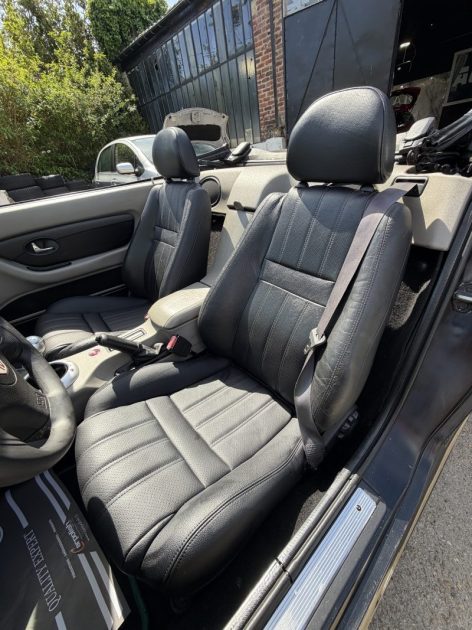 MG ROVER  2002 - 74 108Kms - Premier Main - Parfait Etat - DIstrib ok - SUIVIT MG