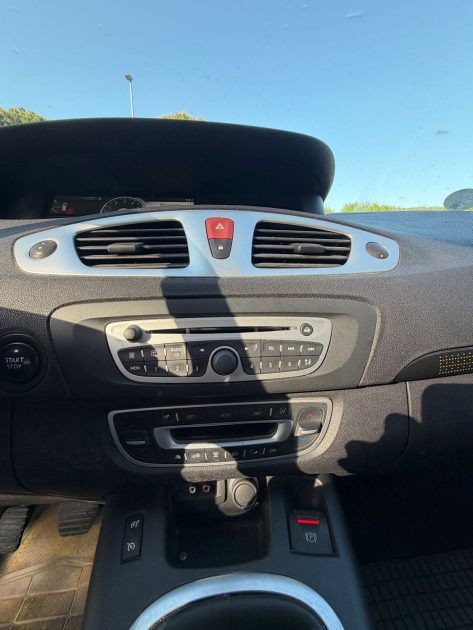 RENAULT SCENIC 1.5 DCI 110