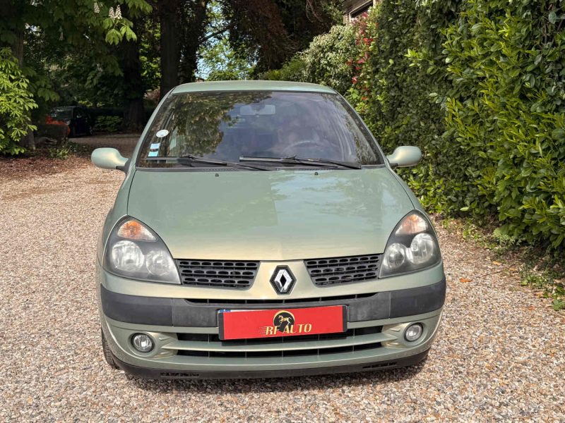 RENAULT CLIO RXE 1.4 16V BVA 2001