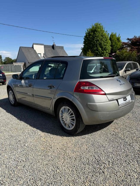 RENAULT MEGANE 1.9DCI 130 BA PROACTIVE 2007