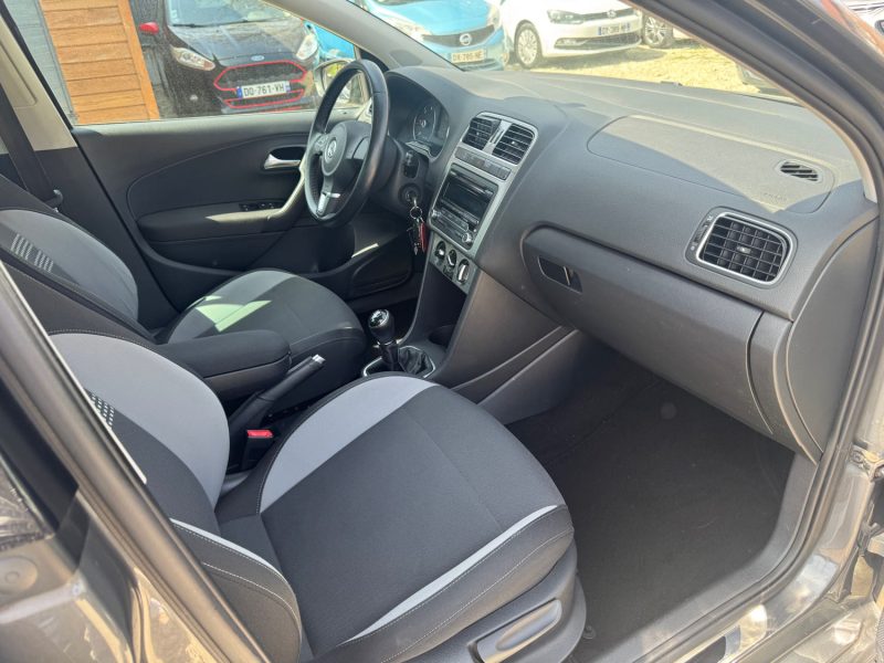 VOLKSWAGEN POLO 1.6 TDI 90CH LIFE 5P 2014