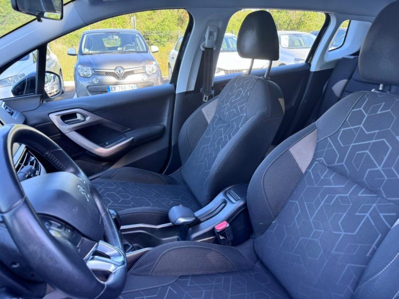 PEUGEOT 2008 1.6 BLUEHDI 100cv / Entretien a Jour