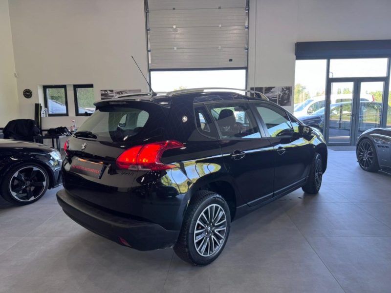 PEUGEOT 2008 1.6 BLUEHDI 100cv / Entretien a Jour