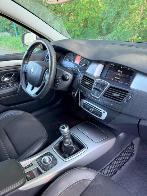 RENAULT LAGUNA III 1.5 DCI 110 ECO2 LIMITED 2014