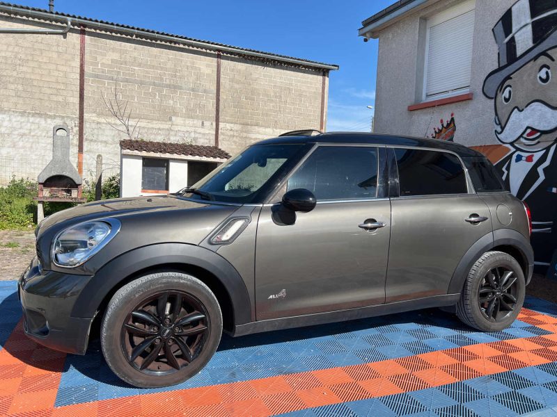 MINI COUNTRYMAN COOPER SD 143CH BVA 2013