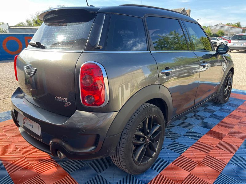 MINI COUNTRYMAN COOPER SD 143CH BVA 2013
