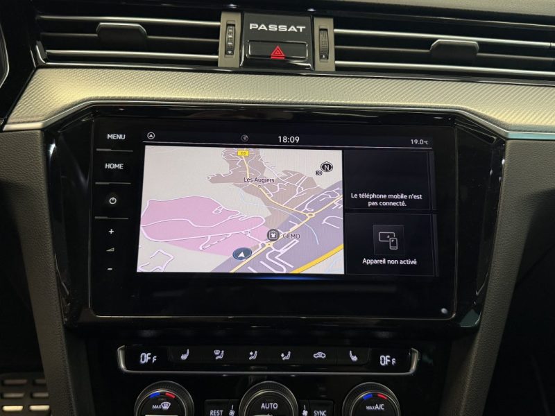 VOLKSWAGEN PASSAT SW 2.0 TDI EVO 150 ch R-Line DSG7 TOIT OUVRANT / CARPLAY / CUIR