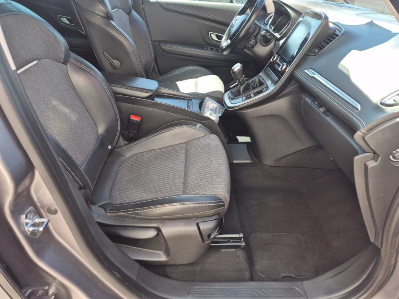 RENAULT SCENIC GRAND SCENIC IV BUSINESS BLUE DCI 120-21 BUSINESS 2020