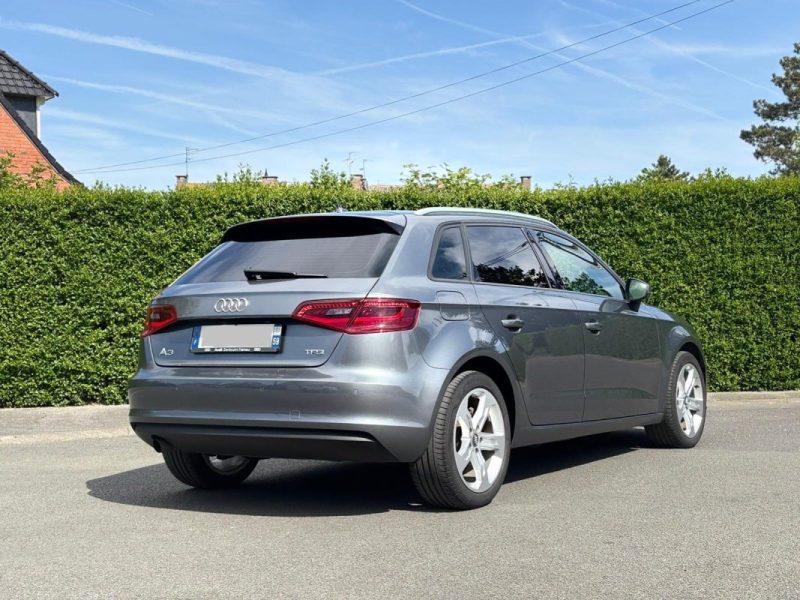✅ Magnifique AUDI A3 Sportback 1.2 TFSI Attraction / Première Main / Carnet d’entretien Complet
