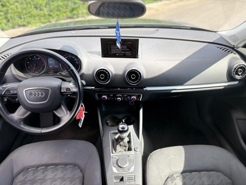 ✅ Magnifique AUDI A3 Sportback 1.2 TFSI Attraction / Première Main / Carnet d’entretien Complet