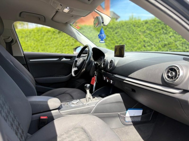 ✅ Magnifique AUDI A3 Sportback 1.2 TFSI Attraction / Première Main / Carnet d’entretien Complet