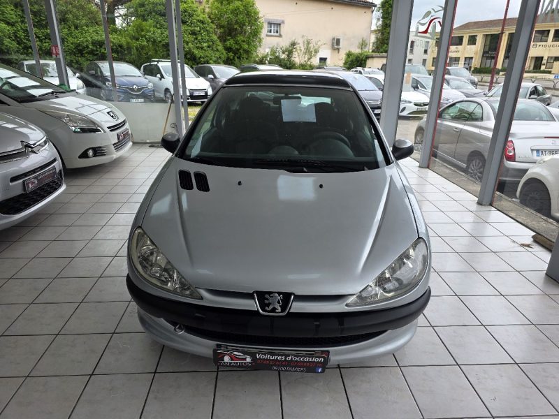 PEUGEOT 206 XR PRESENCE 1.1 60CH ANNEE 2004 179000KM