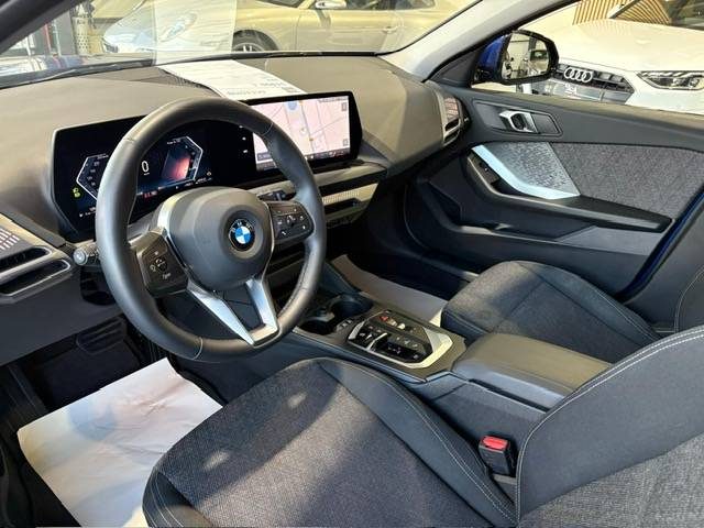 BMW 118D M DESIGN 2025