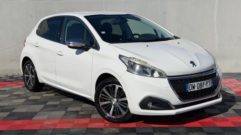 PEUGEOT 208 1.2 E THP  110CH ALLURE S&S 5P 2015