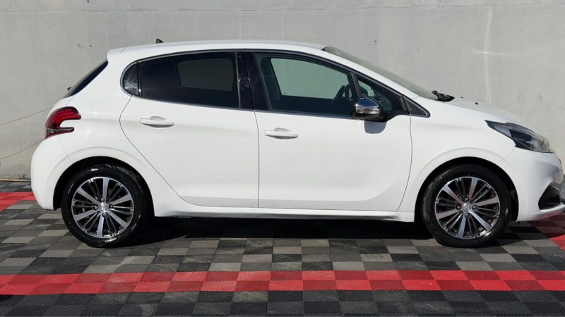 PEUGEOT 208 1.2 E THP  110CH ALLURE S&S 5P 2015