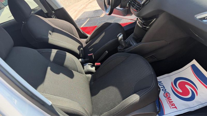 PEUGEOT 208 1.2 E THP  110CH ALLURE S&S 5P 2015