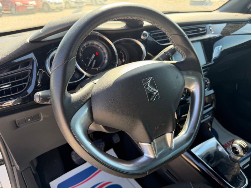 DS DS3 DS DS3 1.2 E THP  82CH SO CHIC 2018