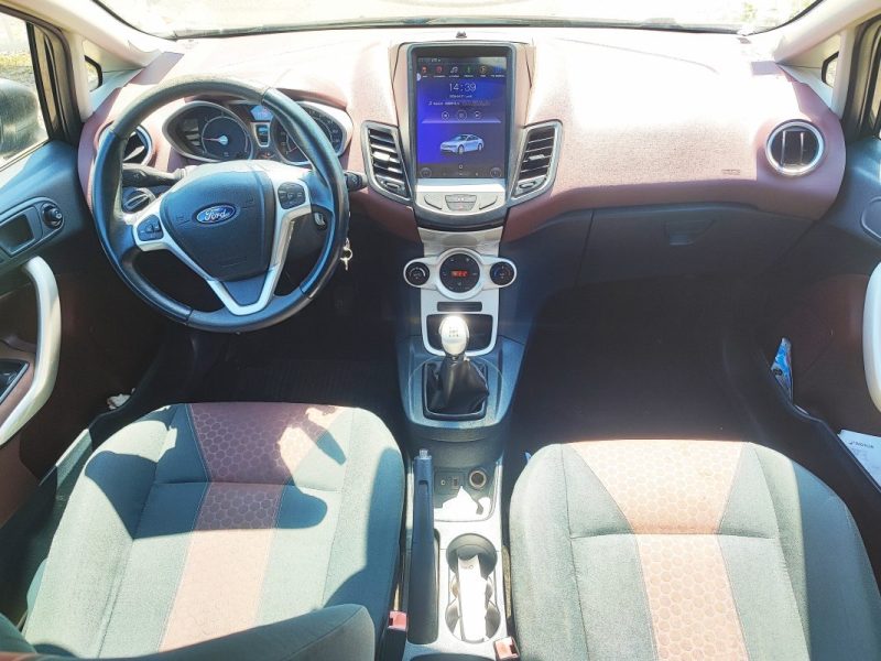 FORD FIESTA 1600 TDCI 90 TITANUIM 2009