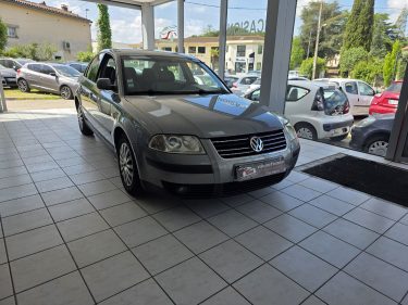 VW PASSAT (3B3) 1.9 TDI 130CH ANNEE 2002 187000KM
