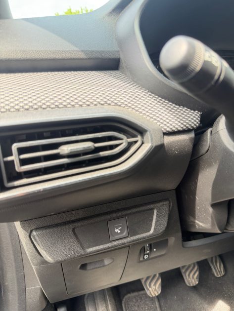 DACIA SANDERO TCE 90 CONFORT 2022