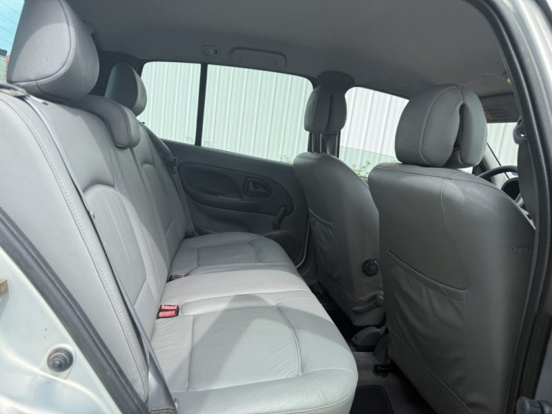 RENAULT CLIO RXE 1.4 16V BVA 2001