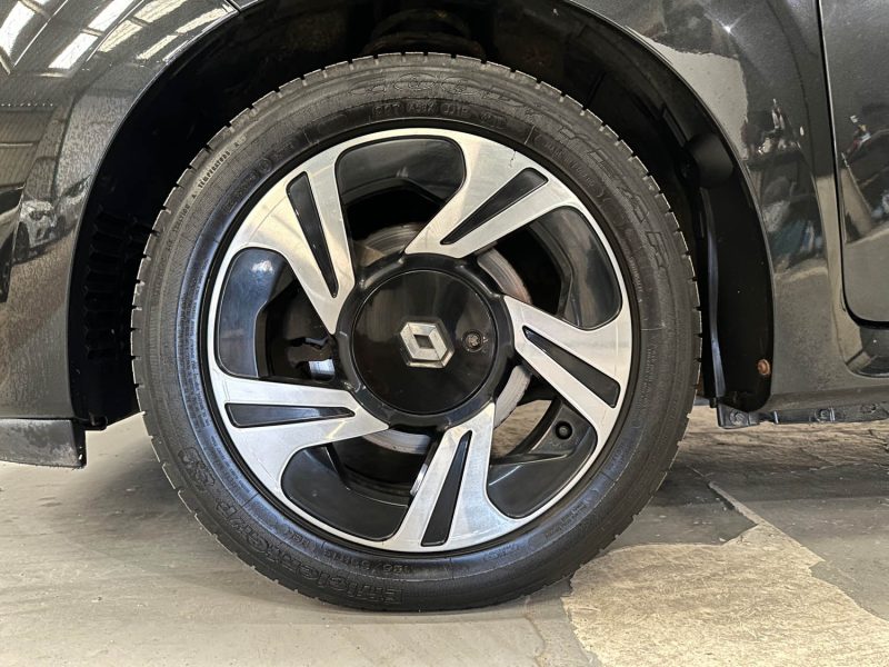 RENAULT TWINGO II 1.2 75 CH LEV DYNAMIQUE 2012