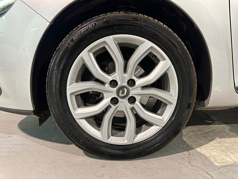 RENAULT CLIO IV 0.9 TCE 90 INTENS 