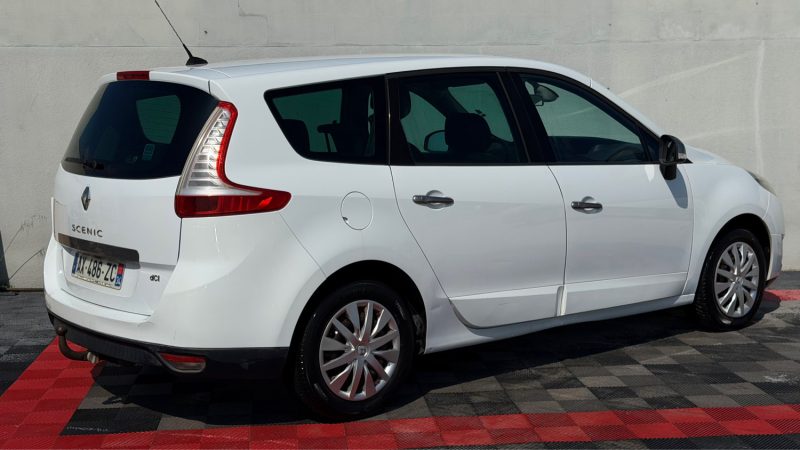 RENAULT GRAND SCENIC III 1.5 DCI 105 Cv AUTHENTIQUE 7PLACES