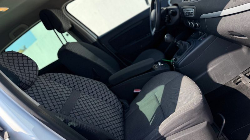 RENAULT GRAND SCENIC III 1.5 DCI 105 Cv AUTHENTIQUE 7PLACES