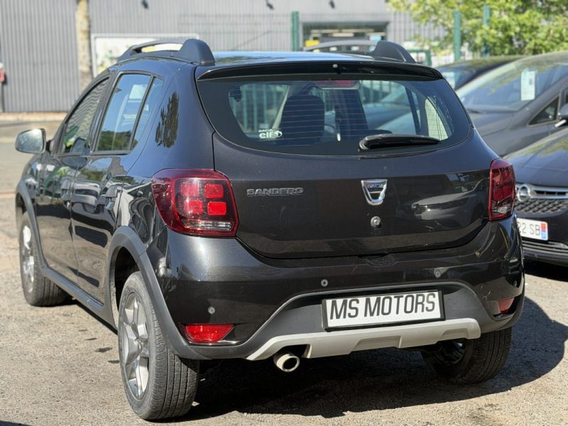 DACIA SANDERO 1.5 DCI 90 CV - GARANTIE 12 mois - Lauréate 