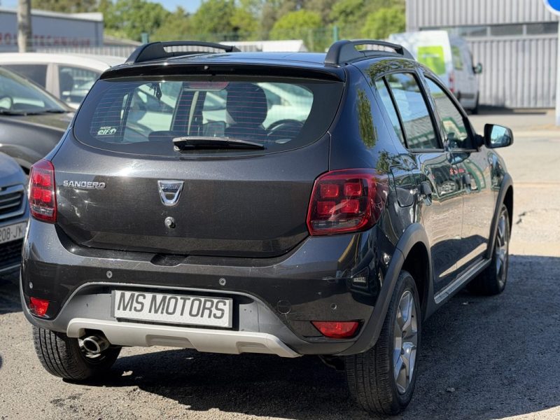 DACIA SANDERO 1.5 DCI 90 CV - GARANTIE 12 mois - Lauréate 