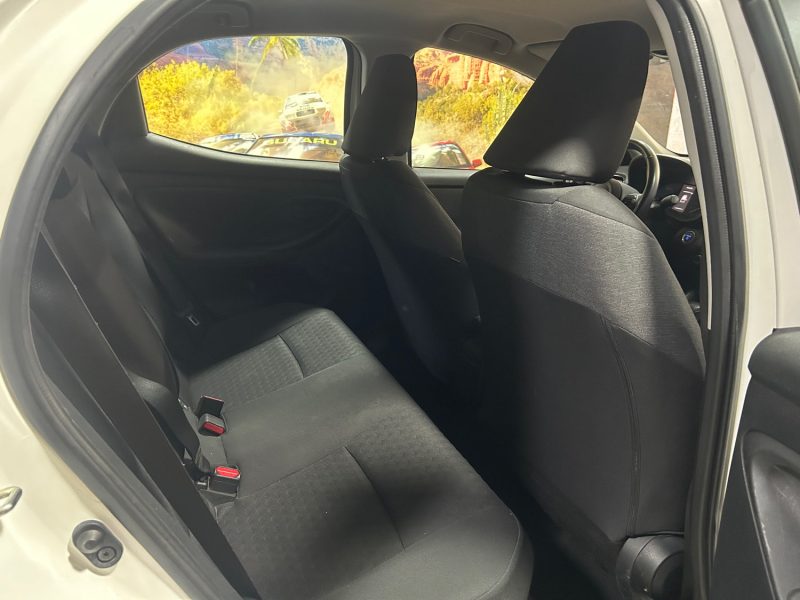 TOYOTA YARIS 116 HYBRIDE FRANCE 03/2022 PRIX HT : 10825 €